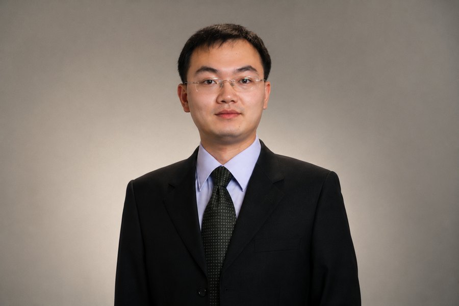 枫锦移民首席顾问 Pat 先生 Chief Consultant Mr. Pat